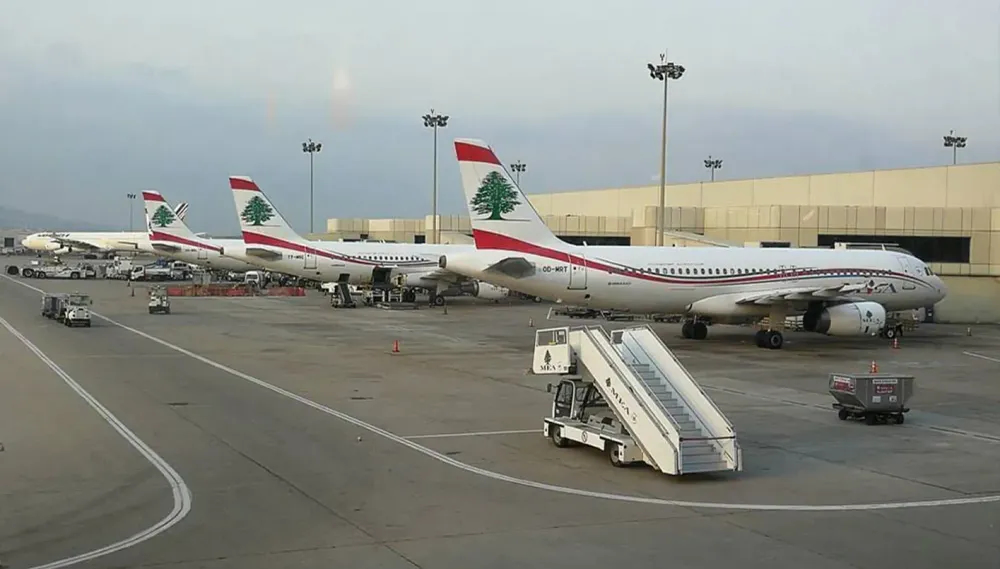 بالصورة- قرار وزاري بتكليفات جديدة في "الطيران المدني"