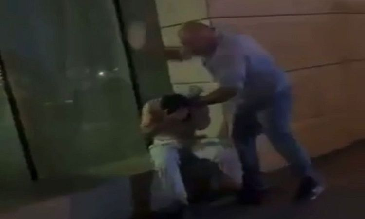 بعد حادثة الاعتداء في الـIC.. والدة الصبي المعتدي توضّح ما حدث