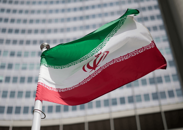 هل فُتح المجال الجوي الإيراني من جديد؟