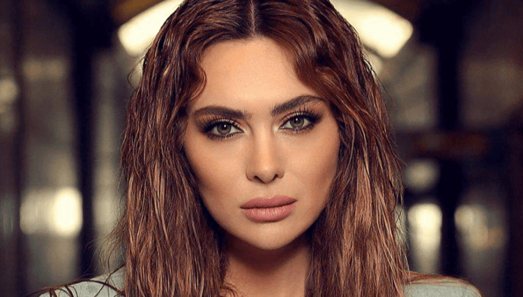 ستيفاني صليبا تُخلي شقّتيها في مار مخايل فجراً.. ماذا يجري؟