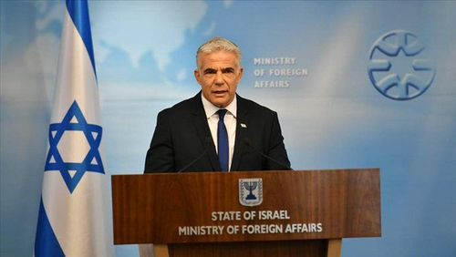 لابيد: جنوب لبنان سيكون غزة جديدة