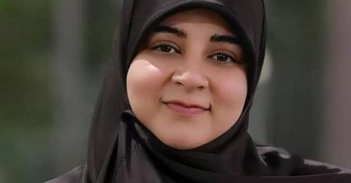 ماذا حصل في العلاقات الإعلامية للحزب وما حقيقة إعفاء رنا الساحلي؟