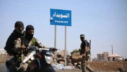 اشتباكات وإصابات وإستقرار مؤجّل... هذا ما حصل في السّويداء 