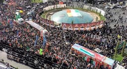 (بالفيديو) طهران تشيّع قاداتها 