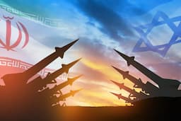 يُشتبه بارتباطهم بإسرائيل... إيران تعتقل عددًا كبيرًا من الأشخاص وهذا ما ضبط بحوزتهم!