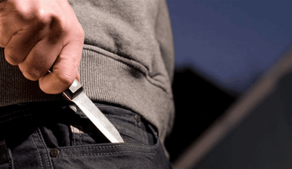 قتل شقيقه ثم انهار باكيًا... من خلاف عائلي إلى جريمة مروّعة!