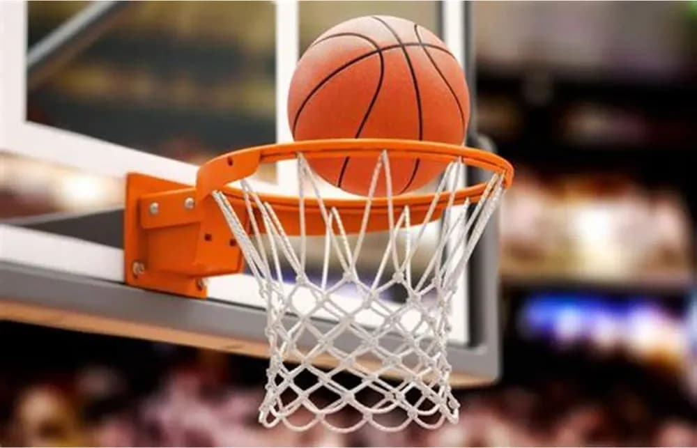 مشهد غريب لم نعتد رؤيته!