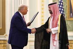 ماذا دار بين بن سلمان وترامب في الرياض؟