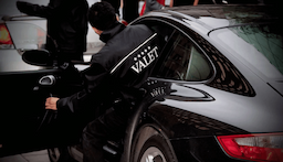 بشأن الـ"valet".. قرار مهم من "الداخلية"!