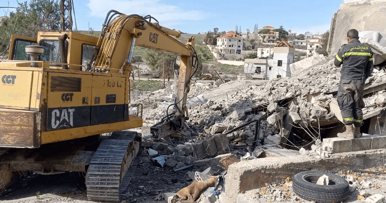 انتشال جثماني شهيدين من الحيين الجنوبي والغربي في الخيام