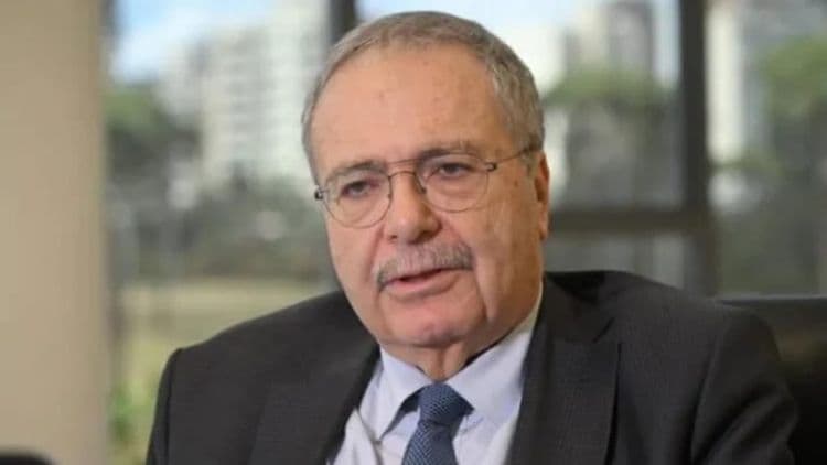 متري: الحزب التزم وإسرائيل لا