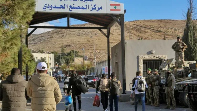مساعدات أممية لعودة السوريين من لبنان.. إليكم ما تشمل!