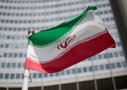 هل فُتح المجال الجوي الإيراني من جديد؟