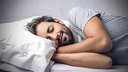 ما هو أنسب وقت للذهاب إلى النوم وتفادي أمراض القلب؟