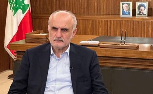 "سيرتك فاضحة".. ردّ عنيف من علي حسن خليل على جعجع!