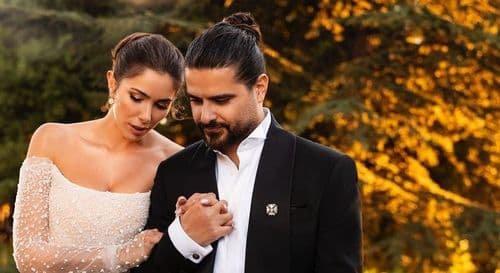 بعفويّة وانسجام... رقصة رومنسيّة بين ناصيف ودانييلا في أحد الأعراس!
