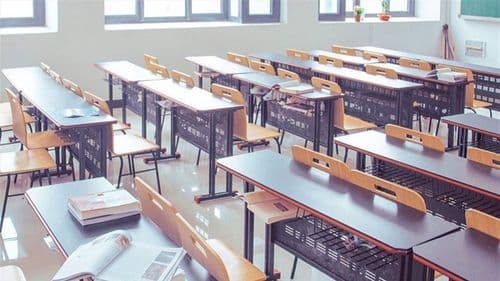 قرار عاجل من وزيرة التربية… إليكم مصير العام الدراسي!