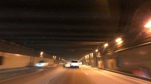 انقطاع الإنارة في نفق سليم سلام.. ونائب بيروت يتدخّل!