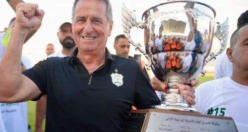 بعد إيقاف مدرّبه لسنة.. أول تعليق من نادي الأنصار