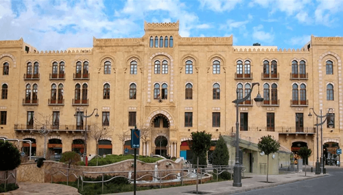 القصة كاملة وراء سرقة مبلغ كبير من بلدية بيروت!