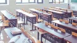 قرار عاجل من وزيرة التربية… إليكم مصير العام الدراسي!