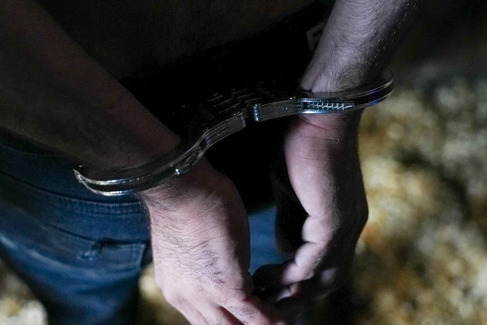 توقيف المروّج الأخطر...من هو الرجل الذي خلف أبو سلّة؟