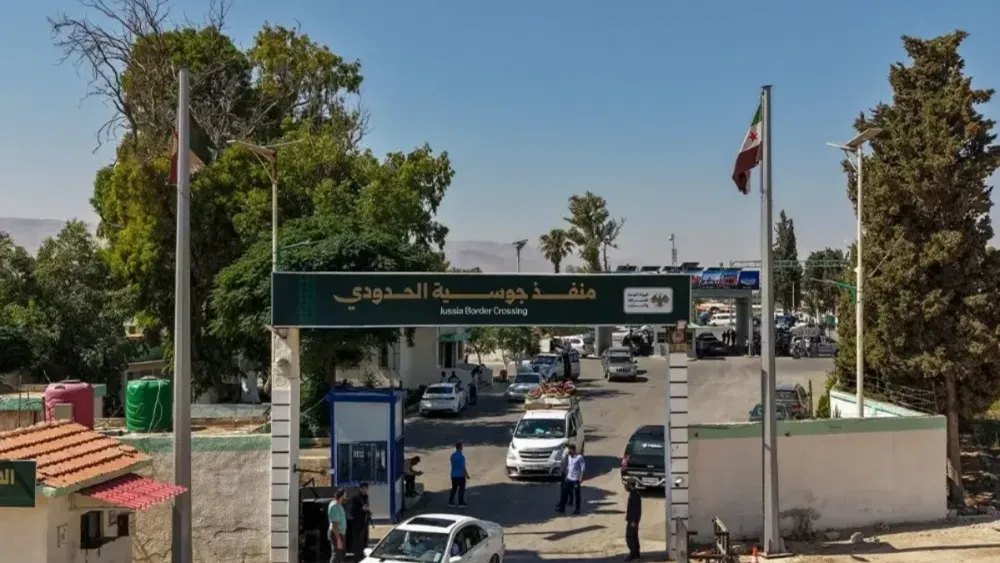 رقم غير متوقع.. كم بلغ عدد السوريين العائدين عبر الحدود اللبنانية؟
